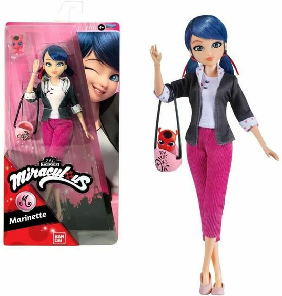 Bandai - Miraculous Ladybug - Fashion Doll 26 cm - Marinette - Officieel gelicentieerde Miraculous - Marinette Gelede Doll - Speelgoed voor kinderen van 4 jaar + - P50005