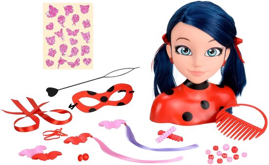 Bandai - Miraculous Ladybug - Miraculous Deluxe Styling Head 21cm - Ladybug Styling Head + 30 accessoires, clips, linten, sieraden - Miraculous Officieel gelicenseerd - Kinderspeelgoed 4 jaar en + - P50247