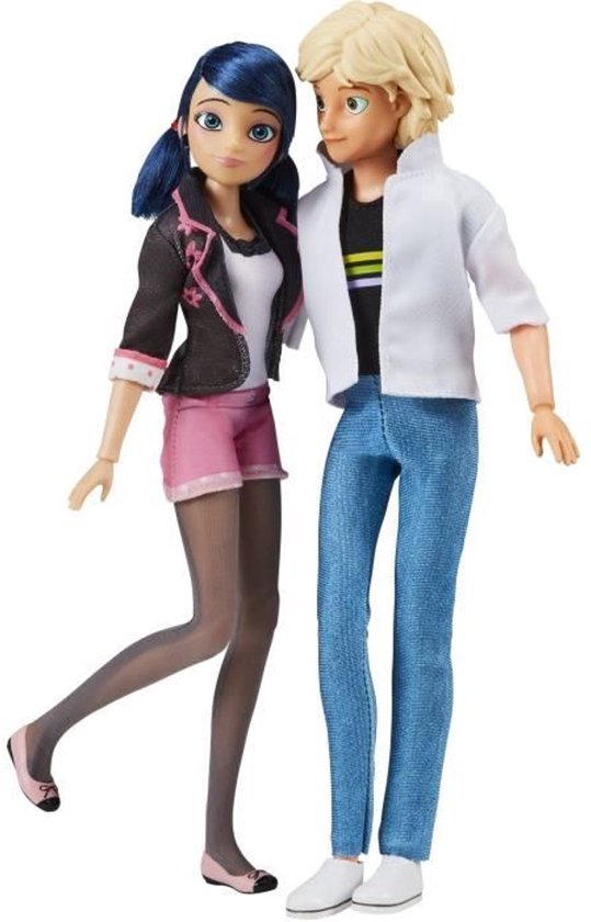 Bandai - Miraculous - Wonderbaarlijke speelgoedset - Pack 2 Marinette en Adrien poppen - Crush Pack - Miraculeuze beeldjes 26cm - beeldjes voor kinderen Marinette Adrien - Kinderspeelgoed 4 jaar oud en + - P50377