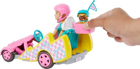 Barbie Stacie met Go-kart - Barbie auto - Barbiepop van Barbie