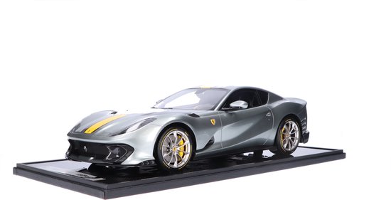 Ferrari 812 Competizione BBR Models Modelauto 1:12 2021 BBR1215A Schaalmodel van Ferrari