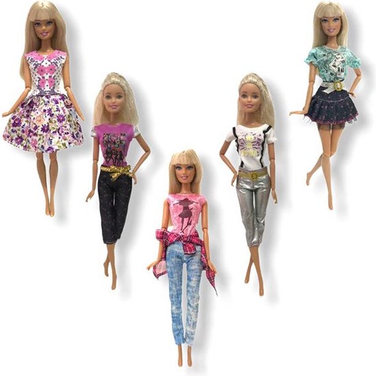 Isa's Friends® Poppenkleertjes - 5 Outfits voor poppen - Geschikt voor o.a Barbie - Setje 'Tess' van Isa's friends