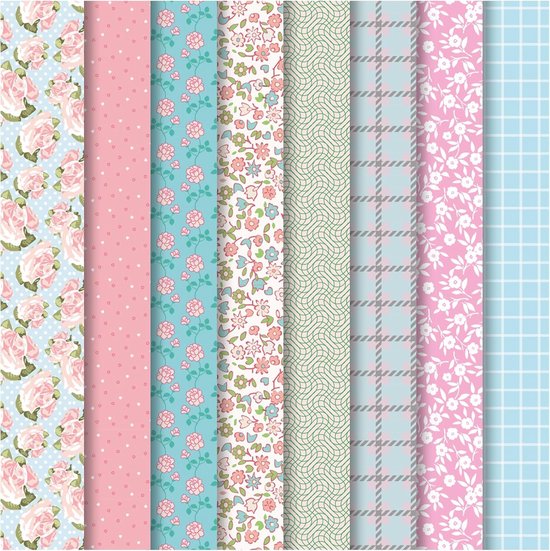 Kleding Set - Stoffen Pak - Poppen Aankleden - 8 Delige Set - 31 x 24 x 1 cm - Meerkleurig