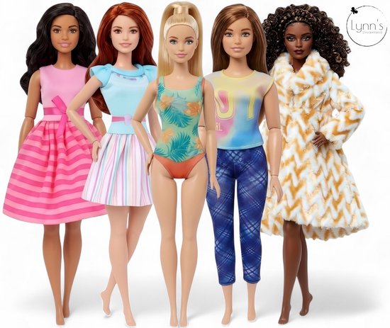 Lynn’s poppenkleertjes - Set ‘Amber' - Geschikt voor (curvy) modepop - Set van 5 outfits - Kleding voor modepoppen - Cadeauzakje van Merkloos