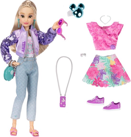 Modepoppen Ariël, 25 cm lang, met 13 scharnierpunten, twee complete mix-en-match-outfits en een Mickey-ring voor jou! van Disney Princess