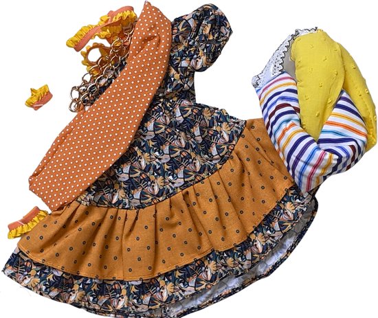 Paola Reina Kledingset Daniela 32 cm van Paola Reina