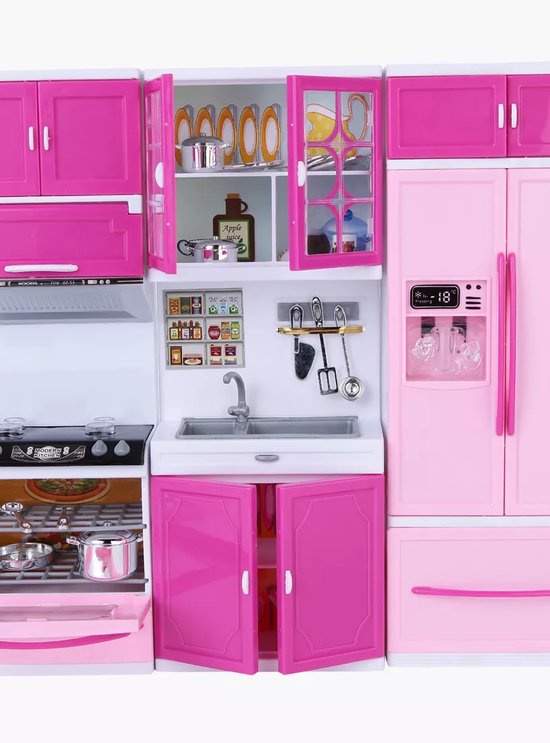 POPPEN KEUKENSET van Merkloos